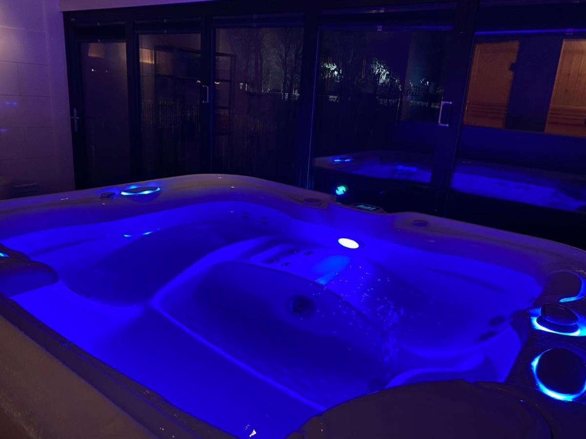 De Porrel Polsbroek Unit Met Prive Jacuzzi, Spa En Sauna 외부 사진